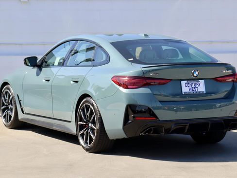 Used 2025 BMW 440i xDrive w/ Premium Package image 8