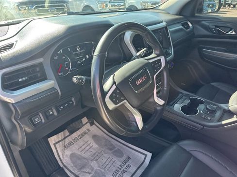 Used 2021 GMC Acadia SLT w/ Elevation Edition image 16