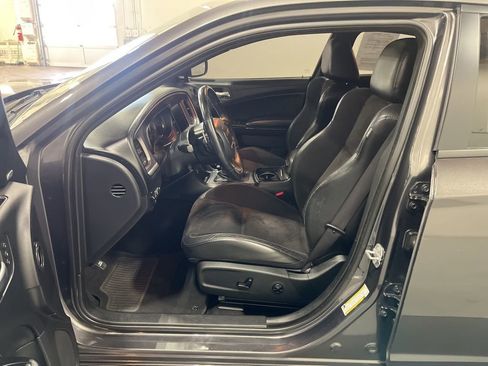 Used 2019 Dodge Charger GT w/ Plus Group image 23