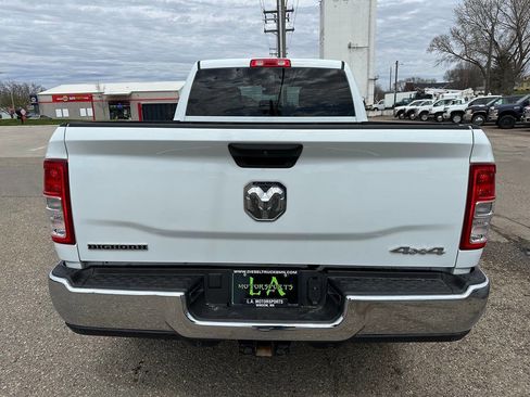 Used 2024 RAM 2500 Big Horn w/ Off Road Package image 3