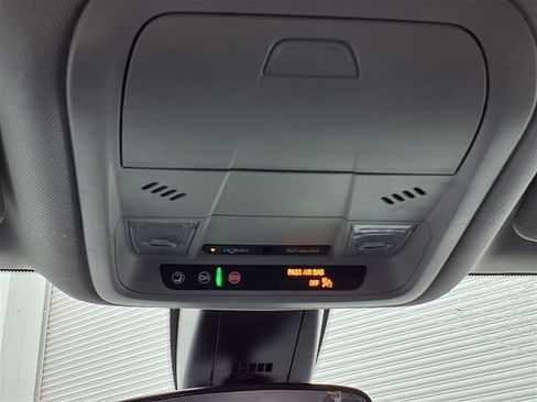 New 2026 Chevrolet Blazer LT image 10