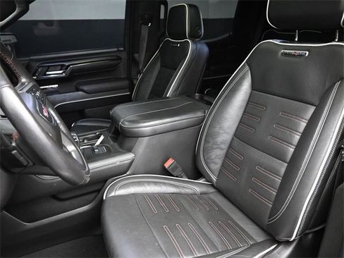 Used 2023 GMC Sierra 1500 AT4X image 15