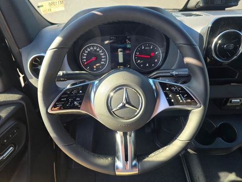 New 2026 Mercedes-Benz Sprinter 2500 image 39