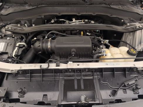 Used 2023 Ford Explorer Limited w/ Equipment Group 301A RWD image 40