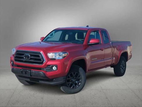 Certified 2022 Toyota Tacoma SR5 image 1