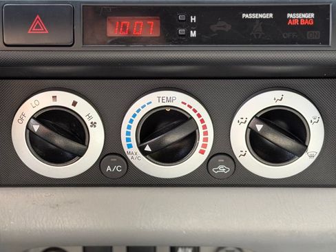 Used 2010 Toyota Tacoma 4x4 Access Cab V6 image 9
