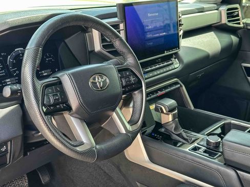 Used 2024 Toyota Tundra Limited AWD/4WD image 12