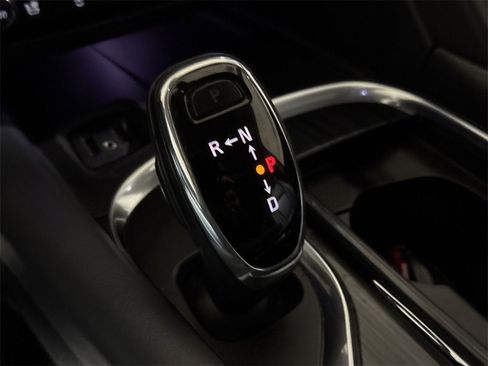 Used 2018 Buick Enclave Premium w/ Experience Buick Package image 17