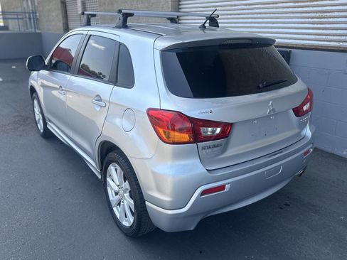 Used 2012 Mitsubishi Outlander Sport SE AWD/4WD image 4