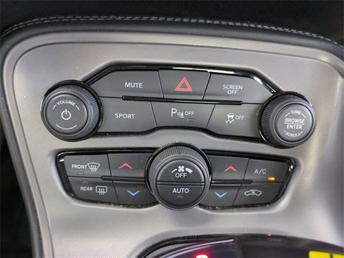 Used 2023 Dodge Challenger R/T w/ Blacktop Package image 26
