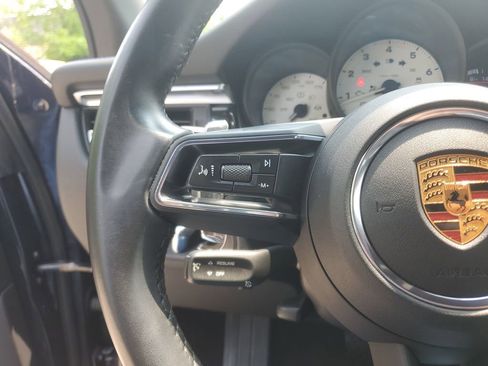 Used 2022 Porsche Macan S image 15