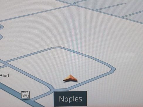 Certified 2026 BMW 740i xDrive image 23