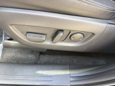 Used 2025 MAZDA CX-90 3.3 Turbo w/ Select Package image 28