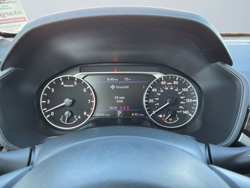 Used 2023 Nissan Altima 2.5 SV FWD image 12