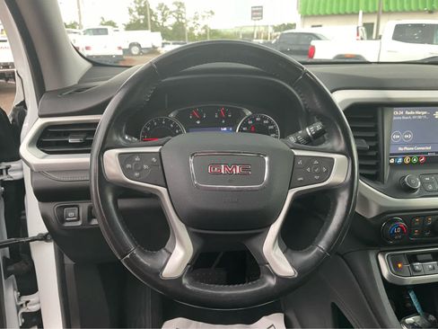 Used 2021 GMC Acadia SLT FWD image 11