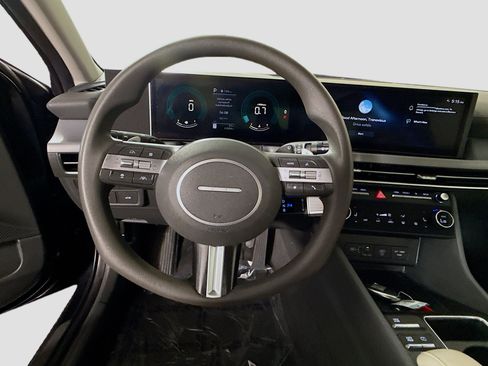 Used 2024 Hyundai Sonata SEL FWD image 13