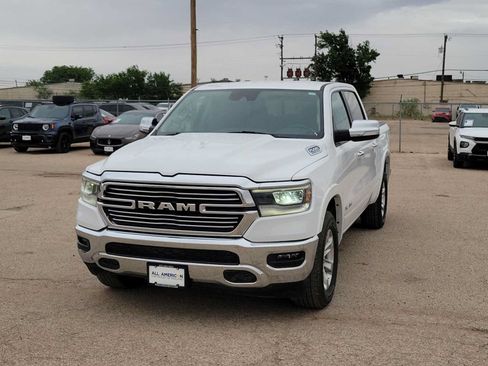 Used 2022 RAM 1500 Laramie AWD/4WD image 4