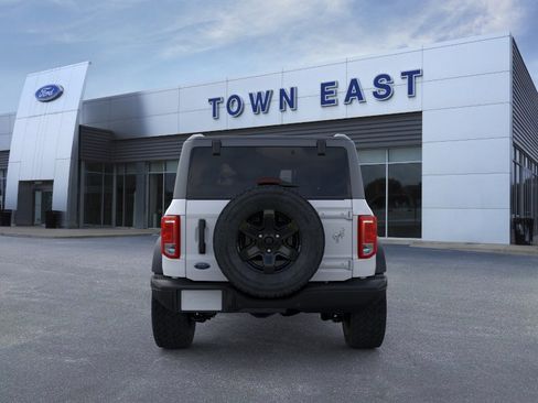 New 2025 Ford Bronco Big Bend w/ Black Diamond Package AWD/4WD image 5