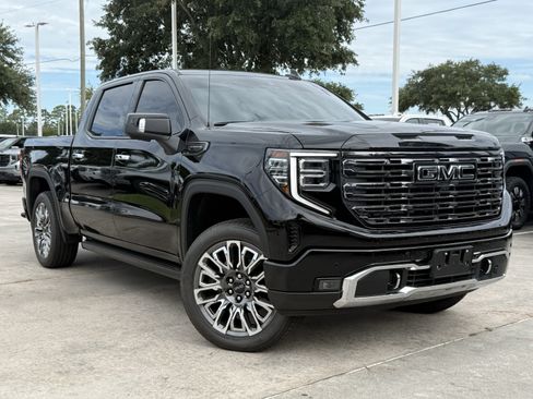 Used 2025 GMC Sierra 1500 Denali Ultimate AWD/4WD image 2
