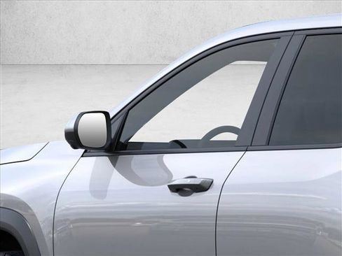 New 2026 Chevrolet Equinox LT FWD image 12