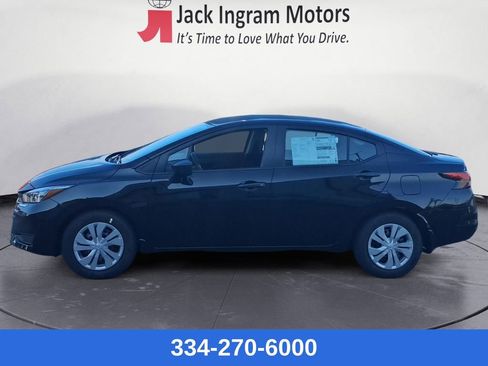 New 2025 Nissan Versa S w/ Trunk Package image 2