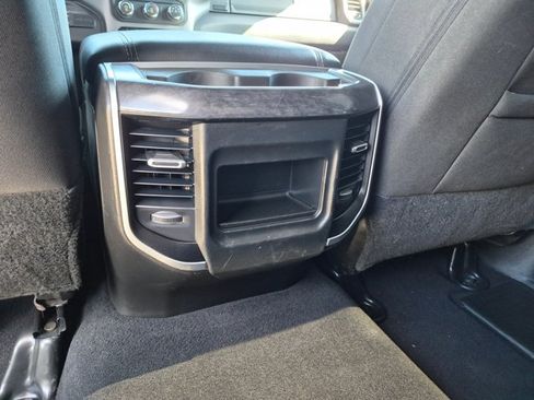 Used 2024 RAM 2500 Big Horn w/ Off Road Package AWD/4WD image 16