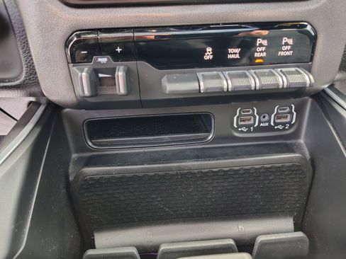 Certified 2021 RAM 1500 Big Horn image 39