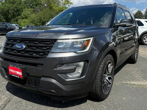 Used 2016 Ford Explorer Sport w/ Equipment Group 401A AWD/4WD image 15
