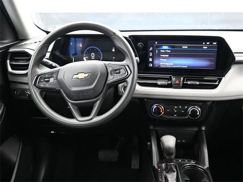 Used 2024 Chevrolet TrailBlazer LT image 10