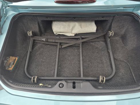 Used 2002 Ford Thunderbird RWD image 9