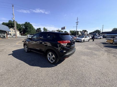 Used 2019 Honda HR-V LX image 31