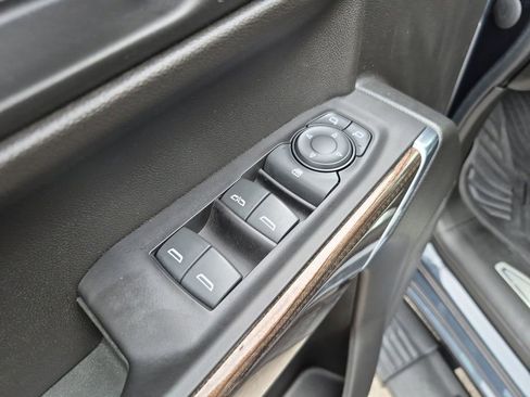 Used 2022 Chevrolet Silverado 1500 LT Trail Boss AWD/4WD image 20