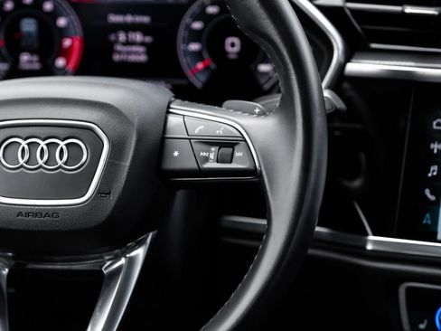 Used 2020 Audi Q3 2.0T Premium Plus w/ Premium Plus Package AWD/4WD image 19