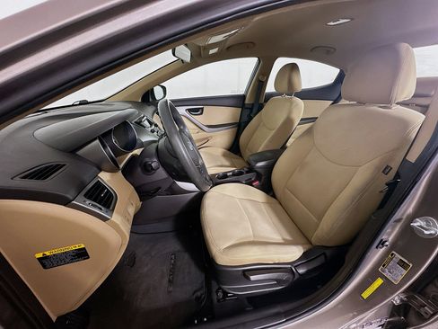 Used 2013 Hyundai Elantra GLS w/ Preferred Pkg FWD image 13