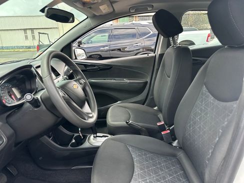 Used 2021 Chevrolet Spark LT image 13