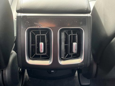 New 2025 Kia Sorento S w/ Panoramic Sunroof Package image 17