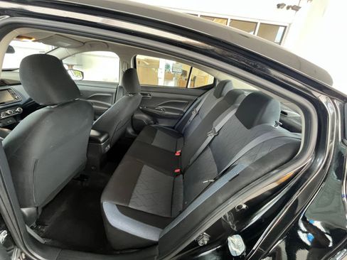 Used 2025 Nissan Versa SV image 25