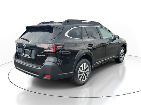 Used 2025 Subaru Outback Premium w/ Popular Package #1A image 4