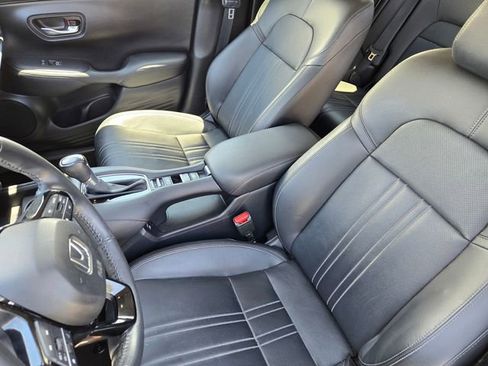 Used 2024 Honda HR-V EX-L image 26