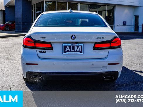 Used 2023 BMW 530i xDrive w/ Premium Package image 11