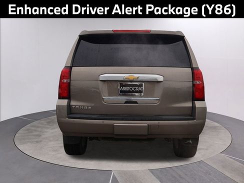 Used 2017 Chevrolet Tahoe LT w/ LT Signature Package image 7