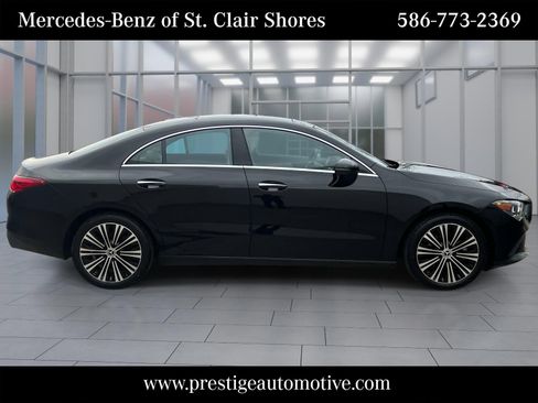 Used 2023 Mercedes-Benz CLA 250 4MATIC image 7