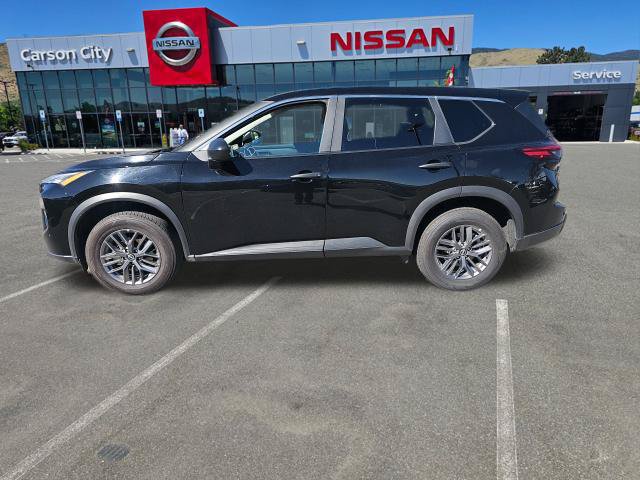Used 2024 Nissan Rogue S AWD/4WD image 1