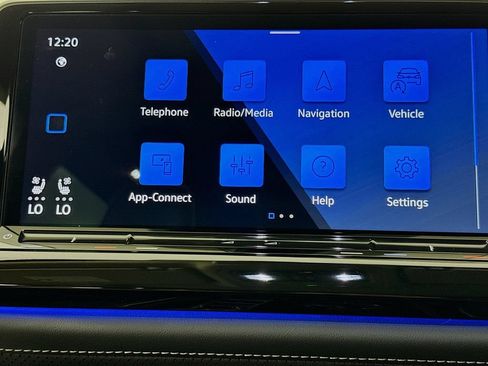 Used 2025 Volkswagen Atlas SEL Premium R-Line AWD/4WD image 18