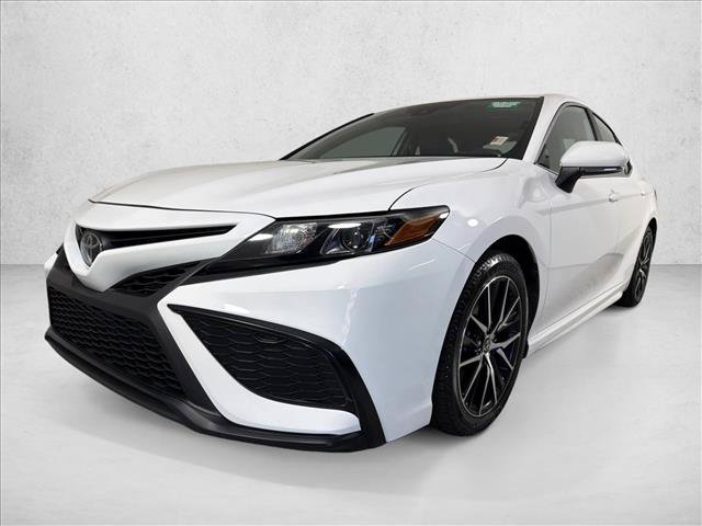 Used 2023 Toyota Camry SE FWD image 7
