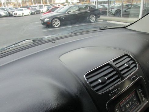 Used 2017 Dodge Journey SE w/ Flexible Seating Group FWD image 48