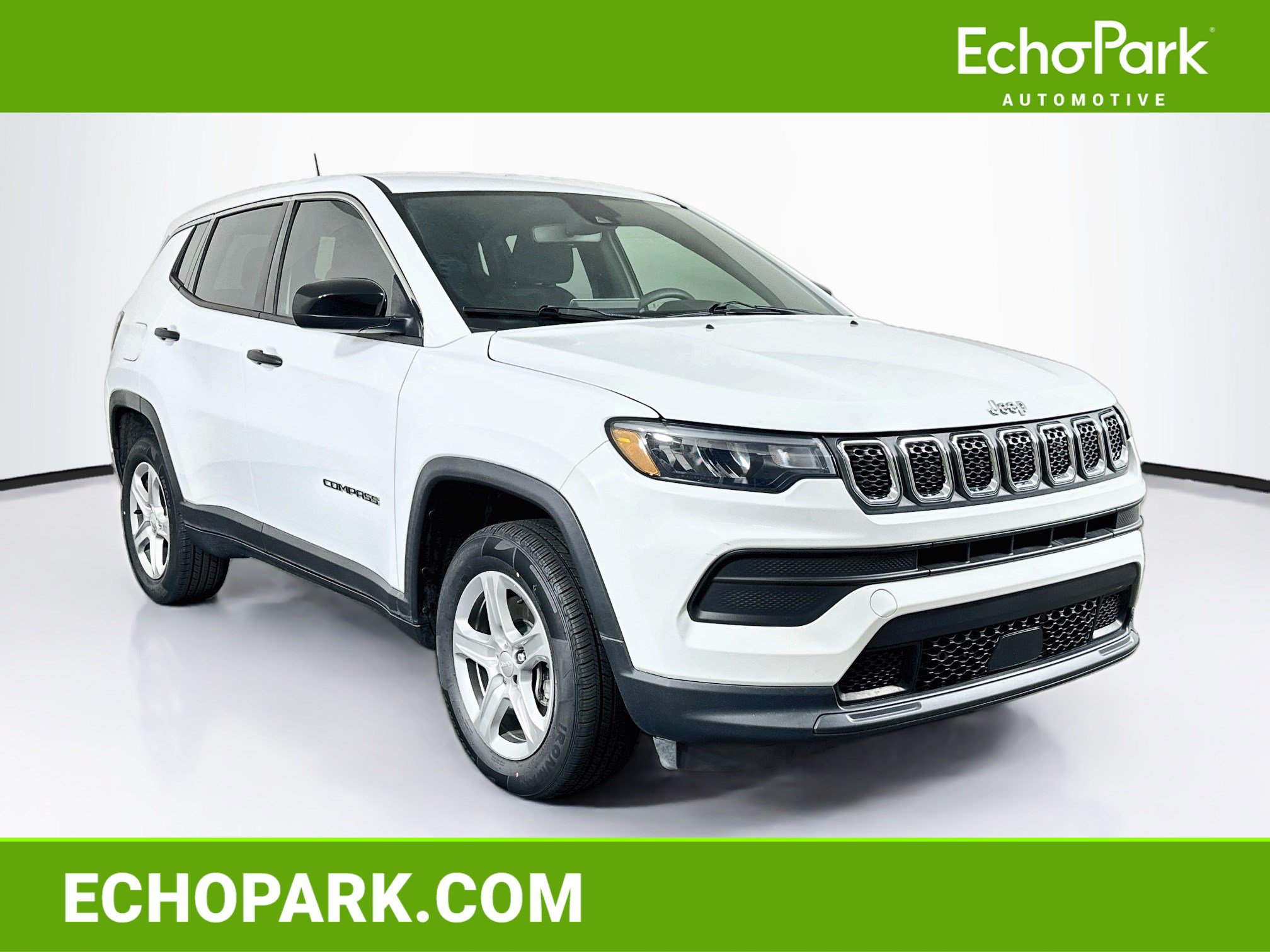 Used 2023 Jeep Compass Sport AWD/4WD image 1