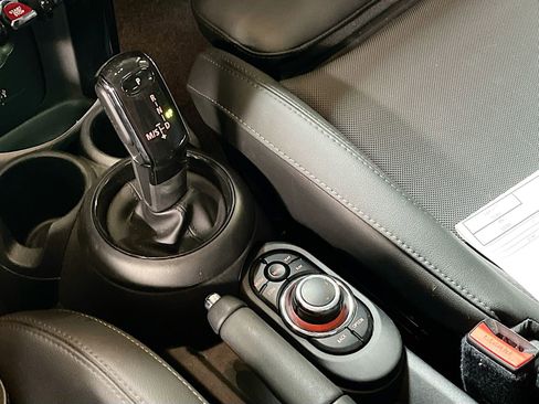 Used 2022 MINI Cooper S FWD image 17