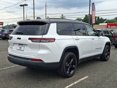 Used 2022 Jeep Grand Cherokee L Laredo AWD/4WD image 6