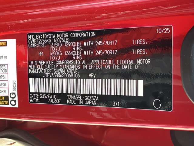 Certified 2025 Toyota 4Runner SR5 AWD/4WD image 26